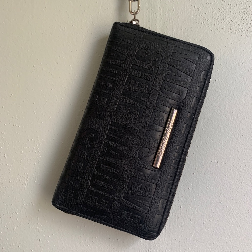 Steve Madden Women Wrist Wallet